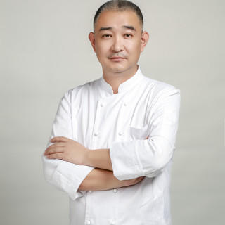 袋鼠轻食培训总监Robin 袋鼠轻食培训总监Robin
